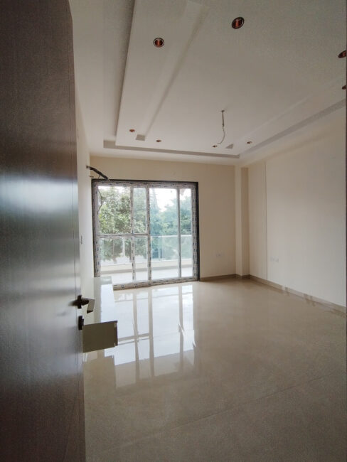 4BHK, 360 Sq. Yards, Available in Sector-46