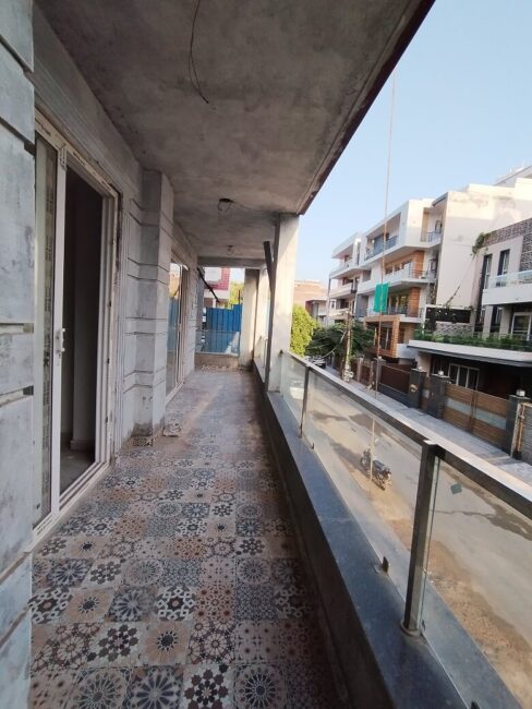 4BHK, 367 Sq. Yards, Available in Sector-28